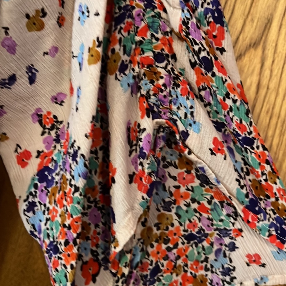 Democracy Ruffled Blouse - Picture 5 of 6